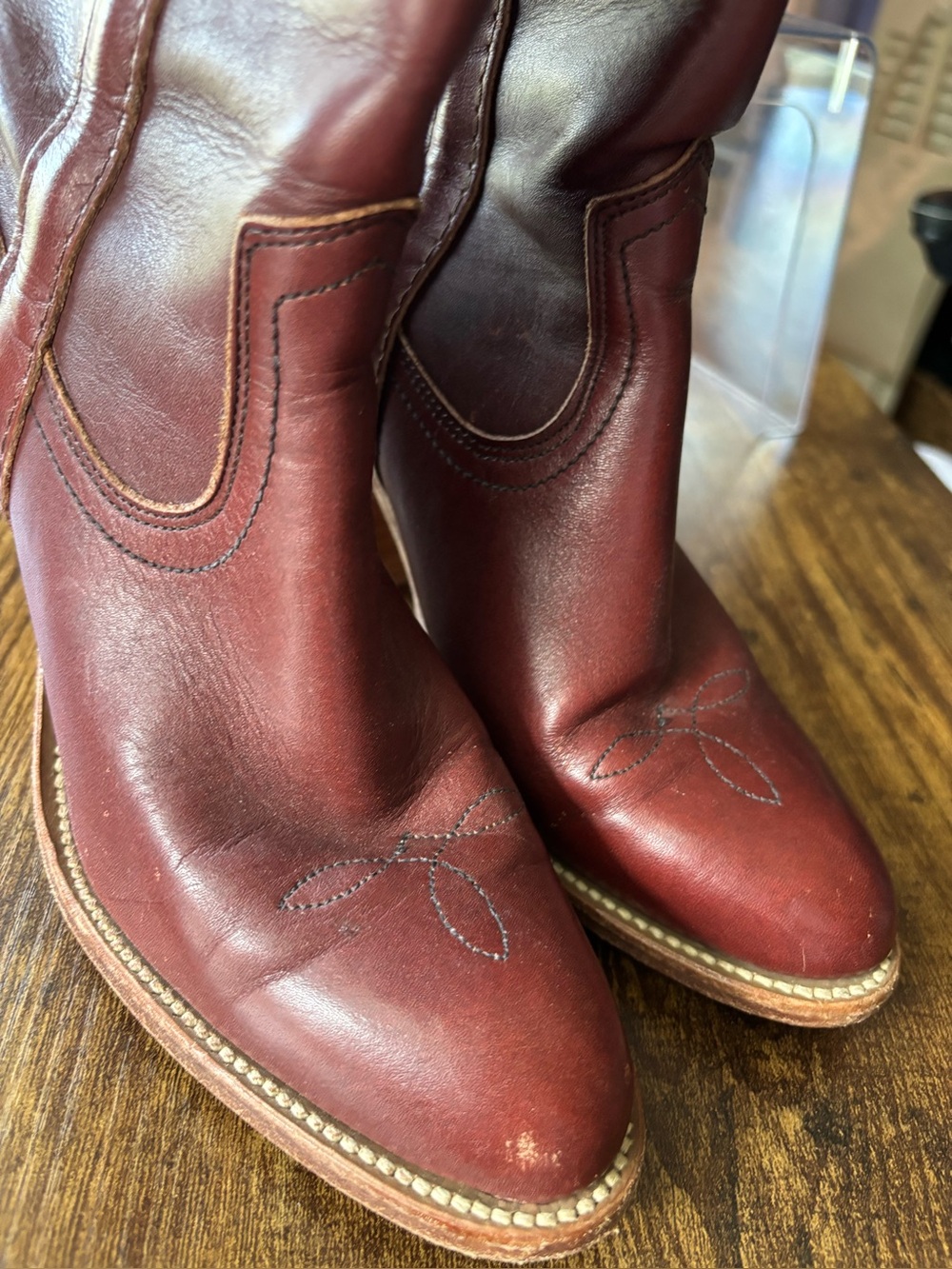 VINTAGE 80s Frye "Oakbark" Leather Heeled Cowboy Boots Size 6.5 B Style 7893